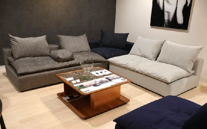 ソファの展示